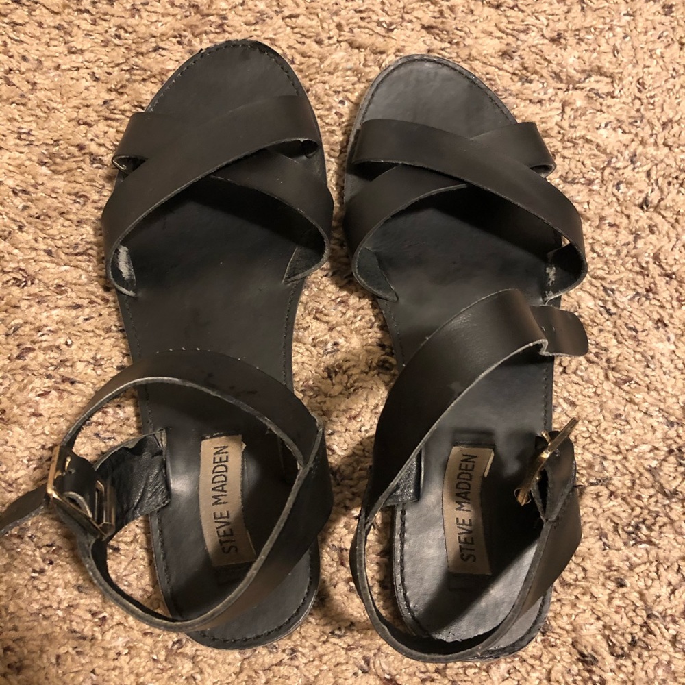 Black Steve Madden sandals